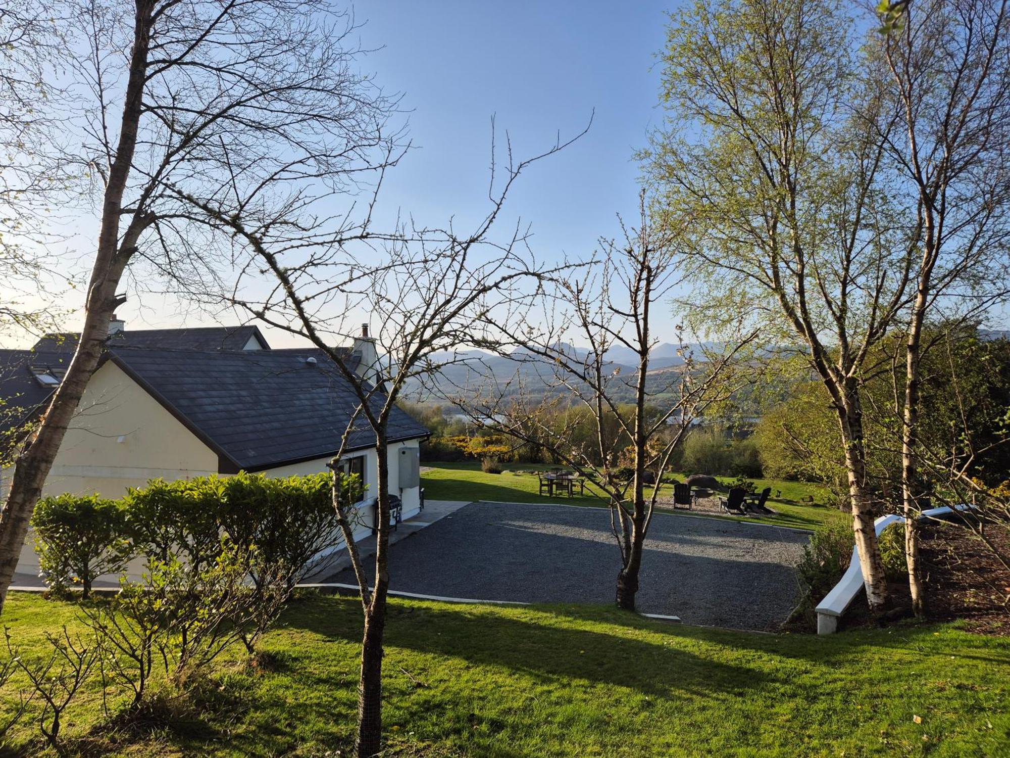Misty Bay - Kenmare Hotel Exterior foto