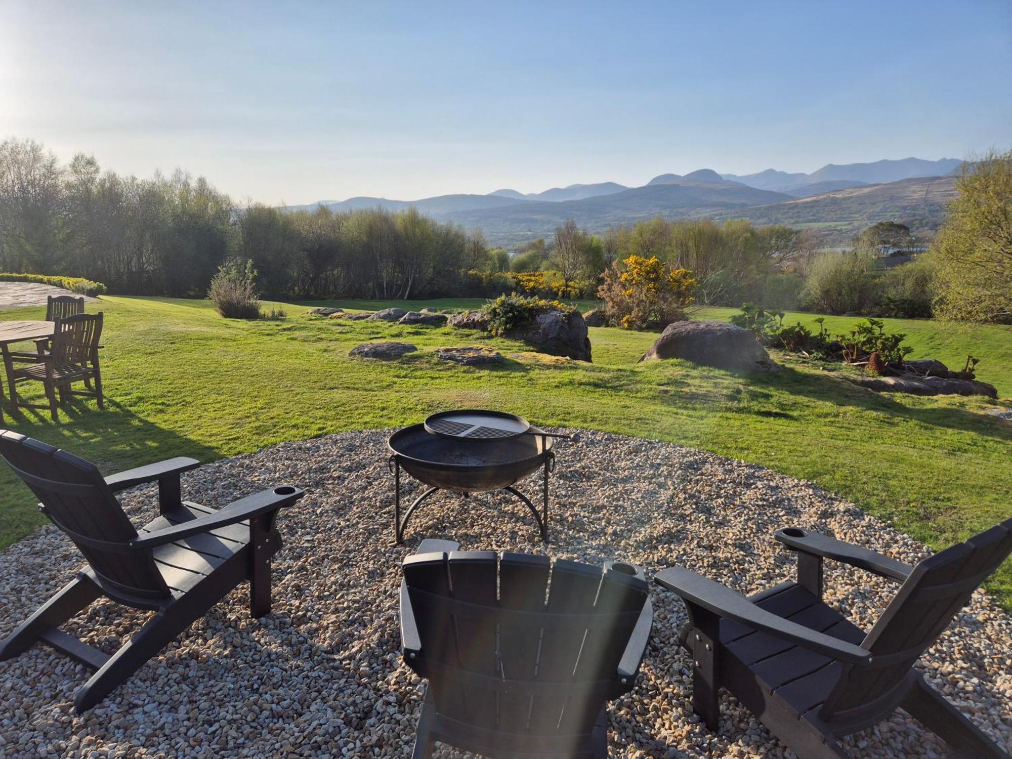 Misty Bay - Kenmare Hotel Exterior foto